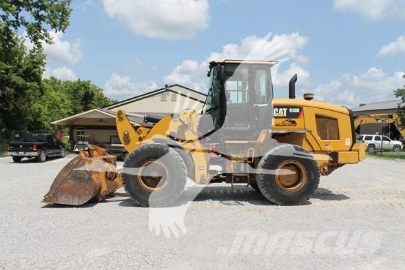 CAT 930K 輪胎式裝載機