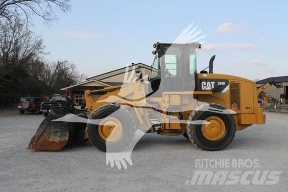 CAT 938H 輪胎式裝載機