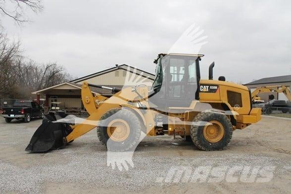 CAT 938M 輪胎式裝載機