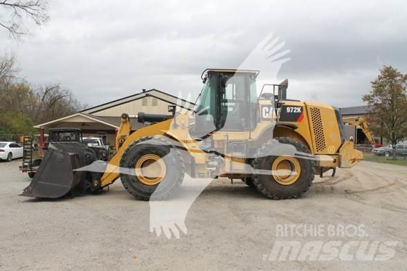 CAT 972K 輪胎式裝載機