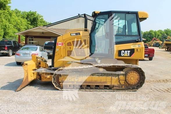 CAT D3K2 XL 履帶推土機