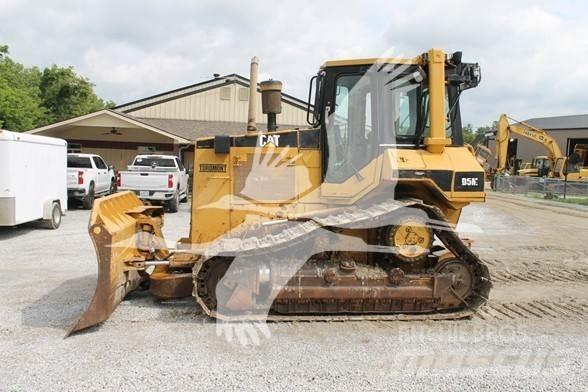 CAT D5M XL 履帶推土機