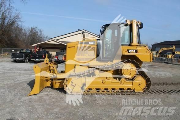 CAT D6N XL 履帶推土機