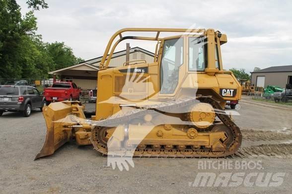 CAT D6N XL 履帶推土機