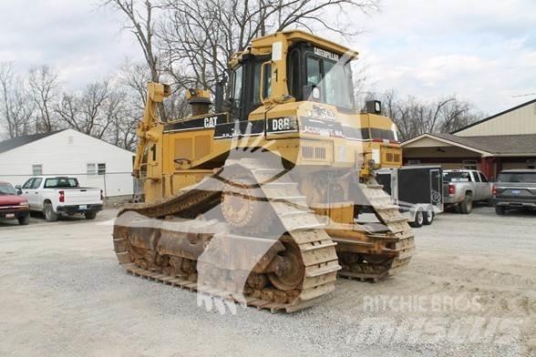 CAT D8R 履帶推土機