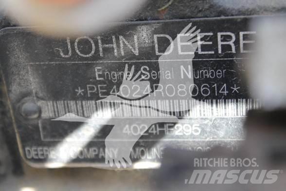John Deere  引擎/發動機