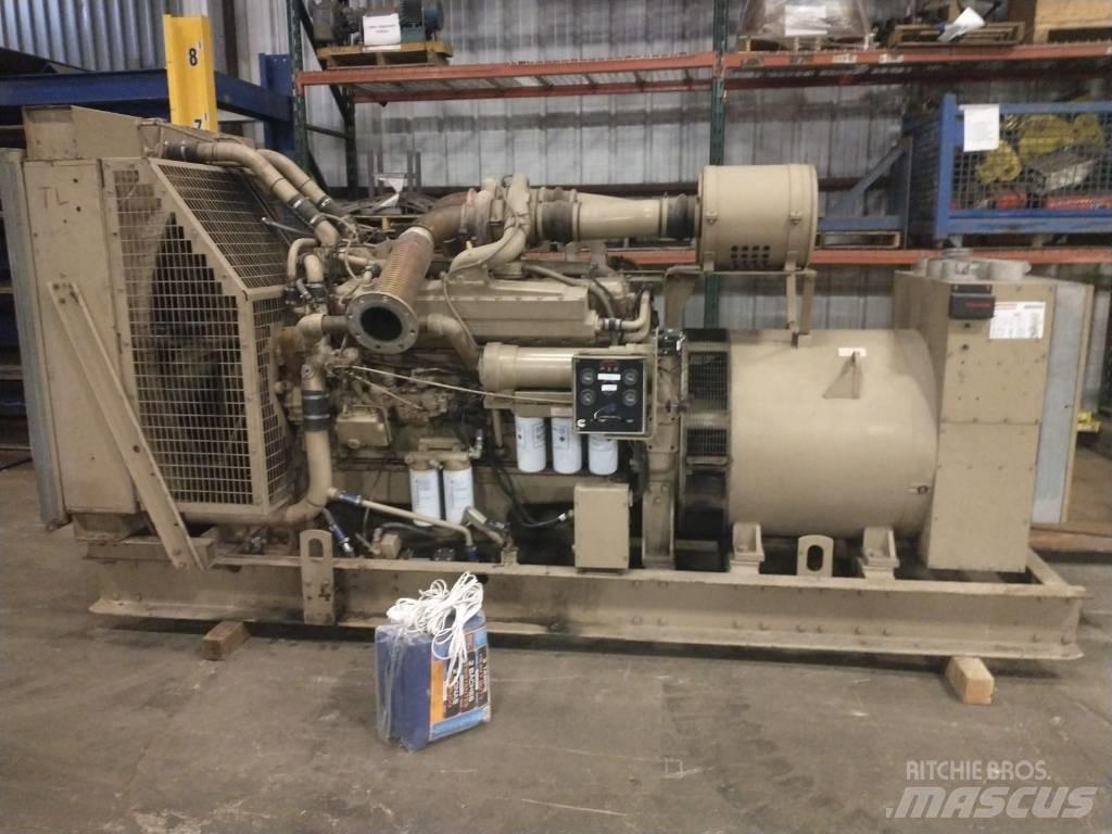 Cummins VTA1710 柴油發電機