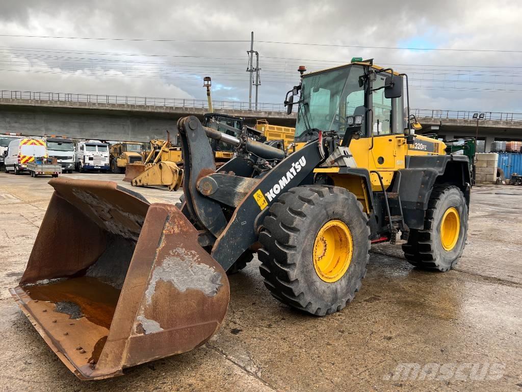 Komatsu WA320PZ-6 輪胎式裝載機
