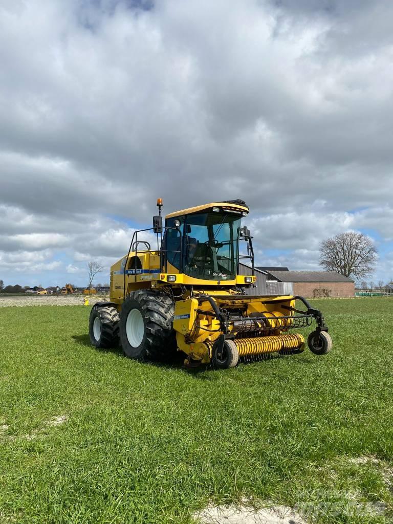 New Holland FX 60 自走式飼料採集機