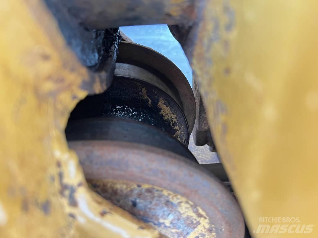 CAT D6N LGP 履帶推土機