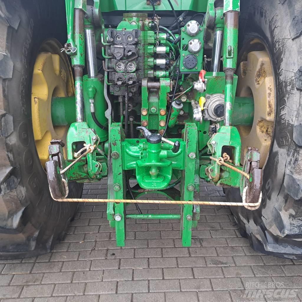 John Deere 8420 曳引機