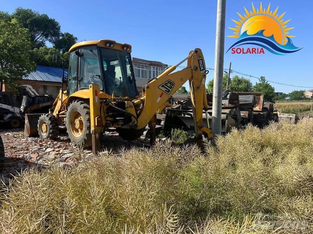 JCB 3 CX 反鏟裝載機