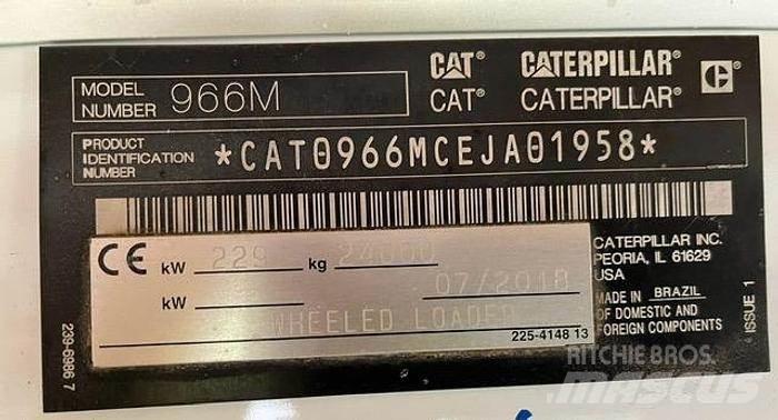 CAT 966M 輪胎式裝載機