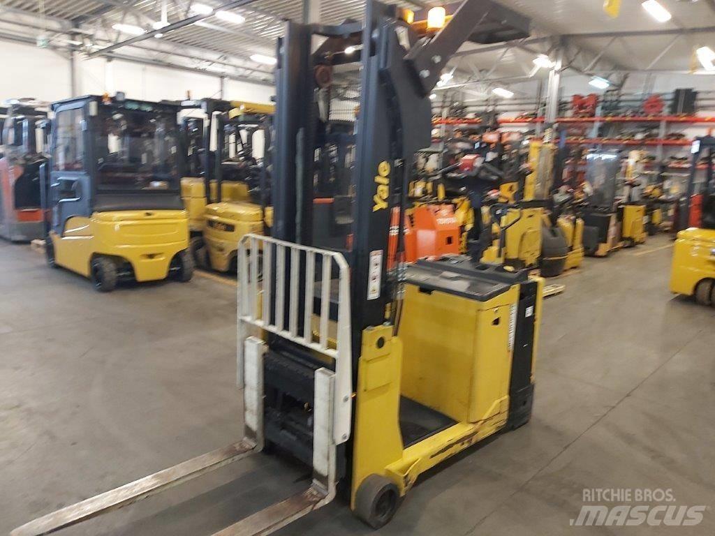 Yale MC10 行走控制式堆積機