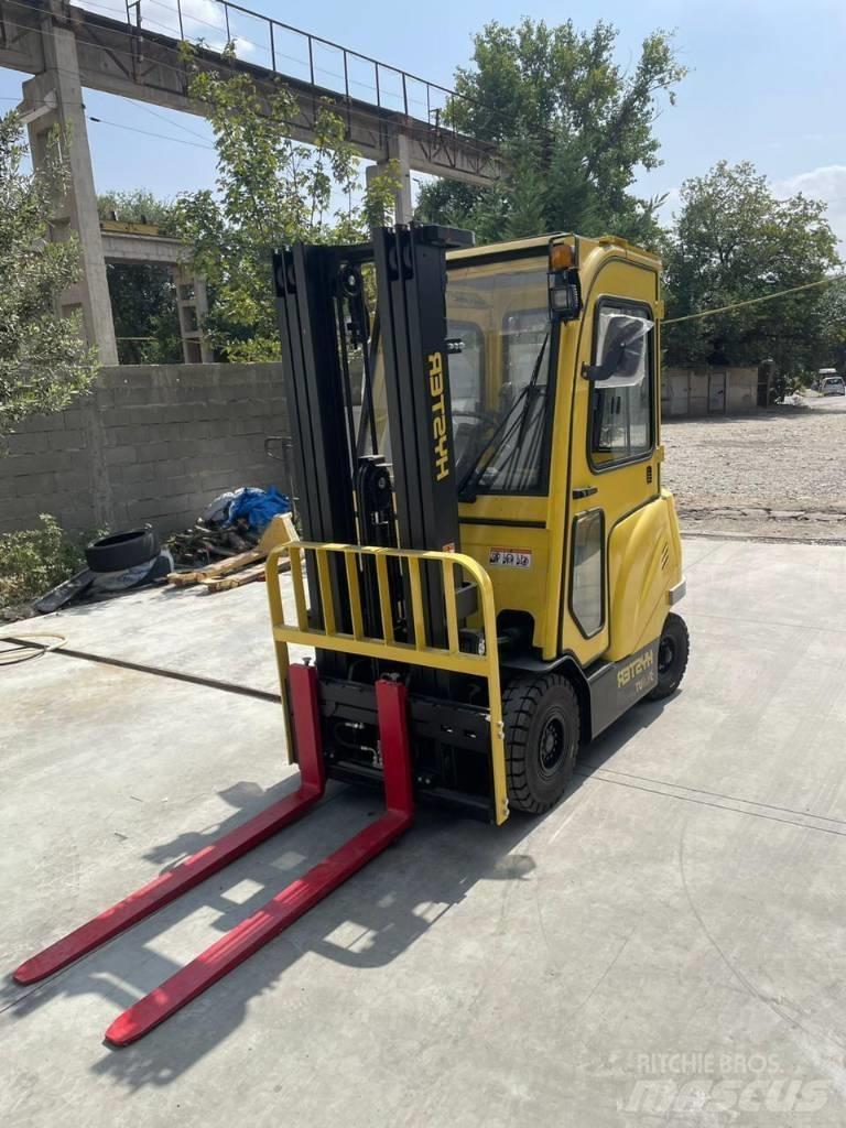 Hyster J1.5UT 電動堆高機