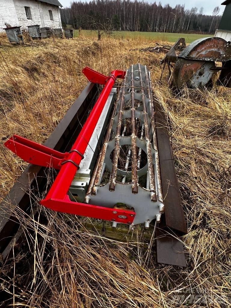 Kongskilde Delta 300 中耕管理機