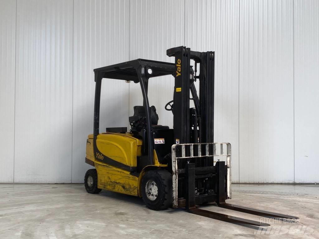 Yale ERP35VL 電動堆高機