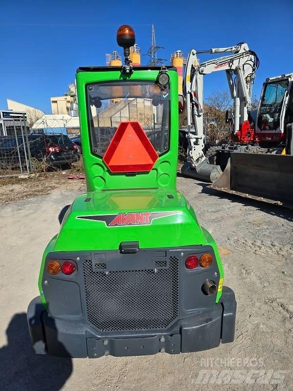 Avant 755 i 滑移轉向裝載機