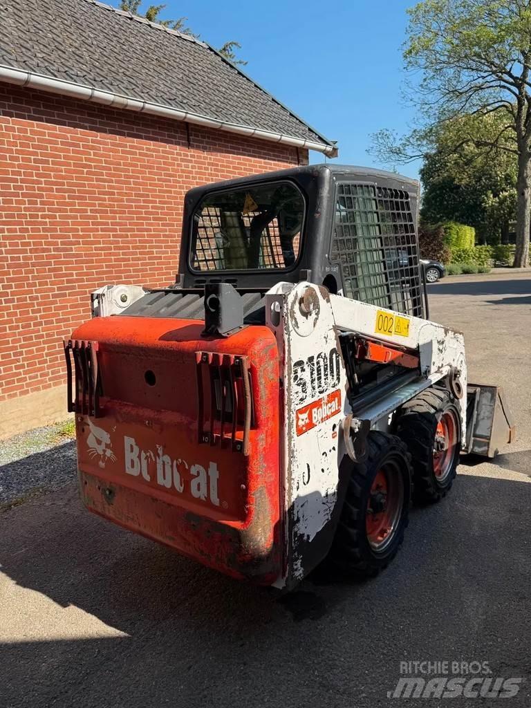 Bobcat S100 滑移轉向裝載機