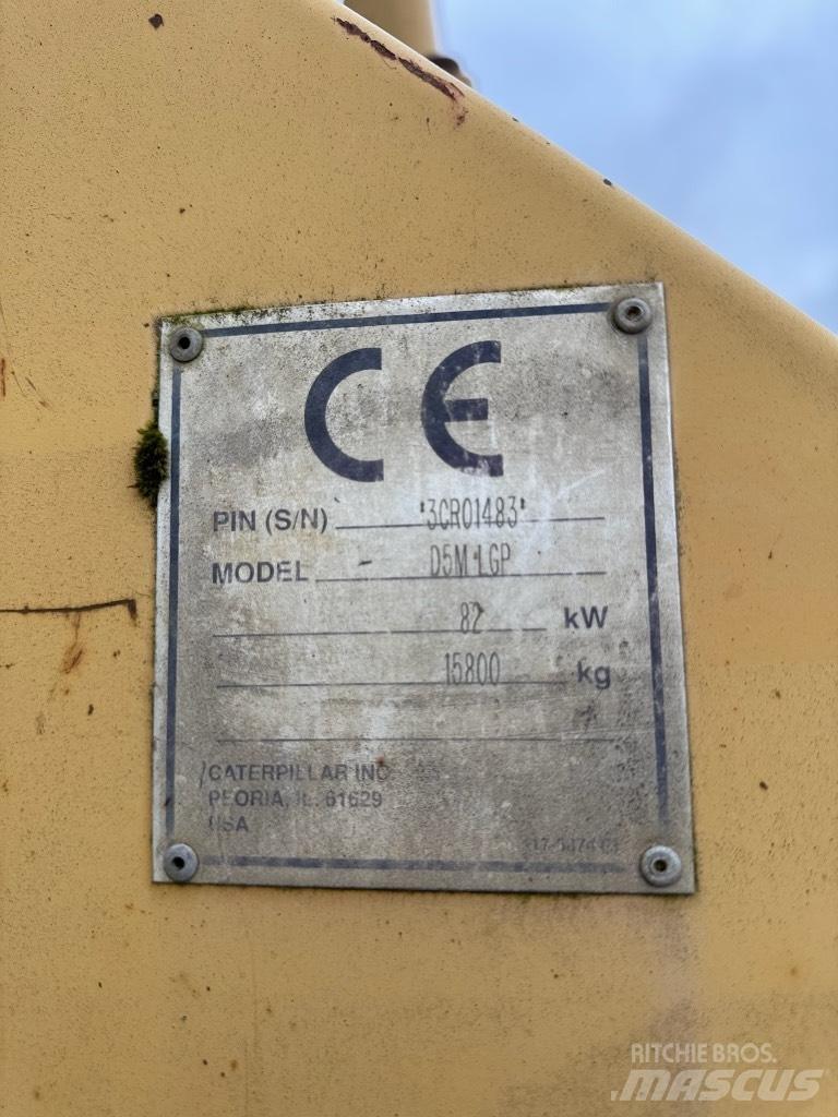 CAT D 5 M LGP 履帶推土機