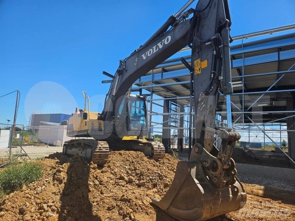 Volvo EC 220 DL 履帶式 挖土機/掘鑿機/挖掘機