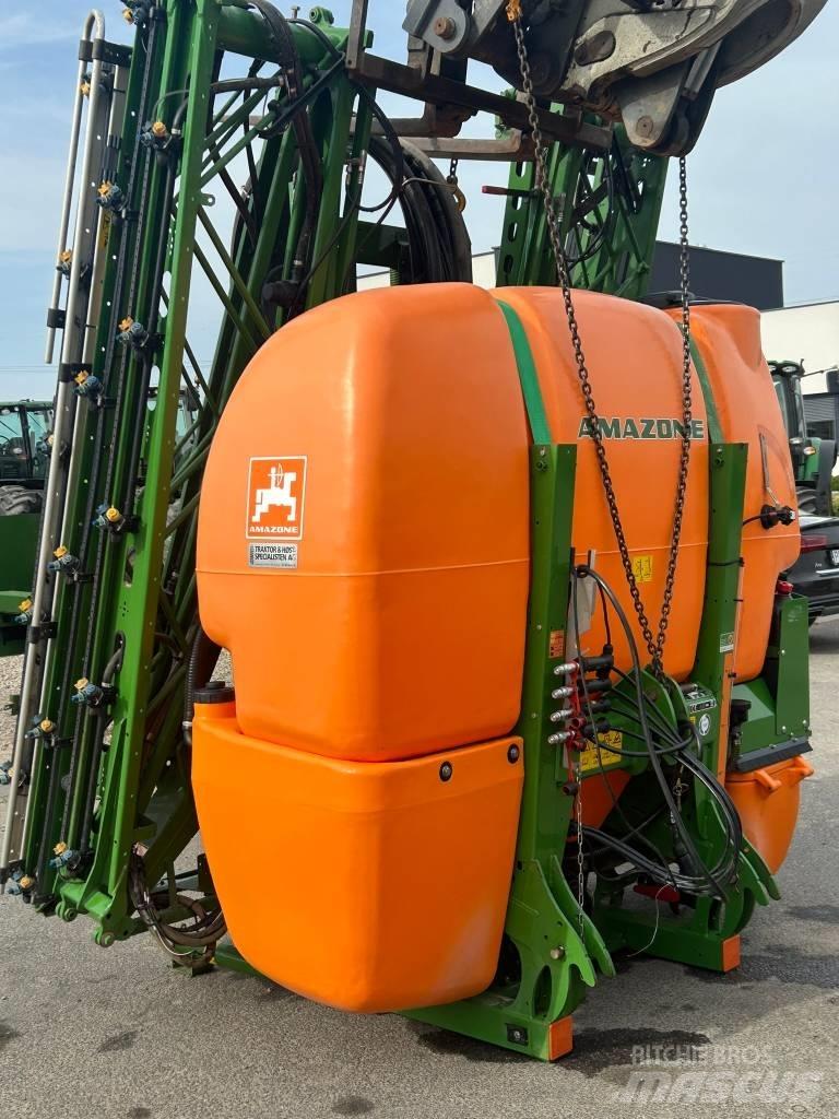 Amazone UF 1501 牽引式噴霧機