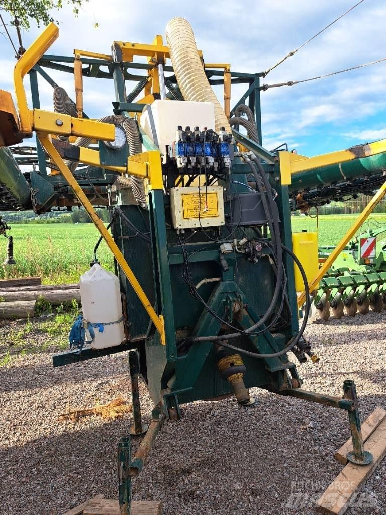 Danfoil 24m 承載式噴霧機