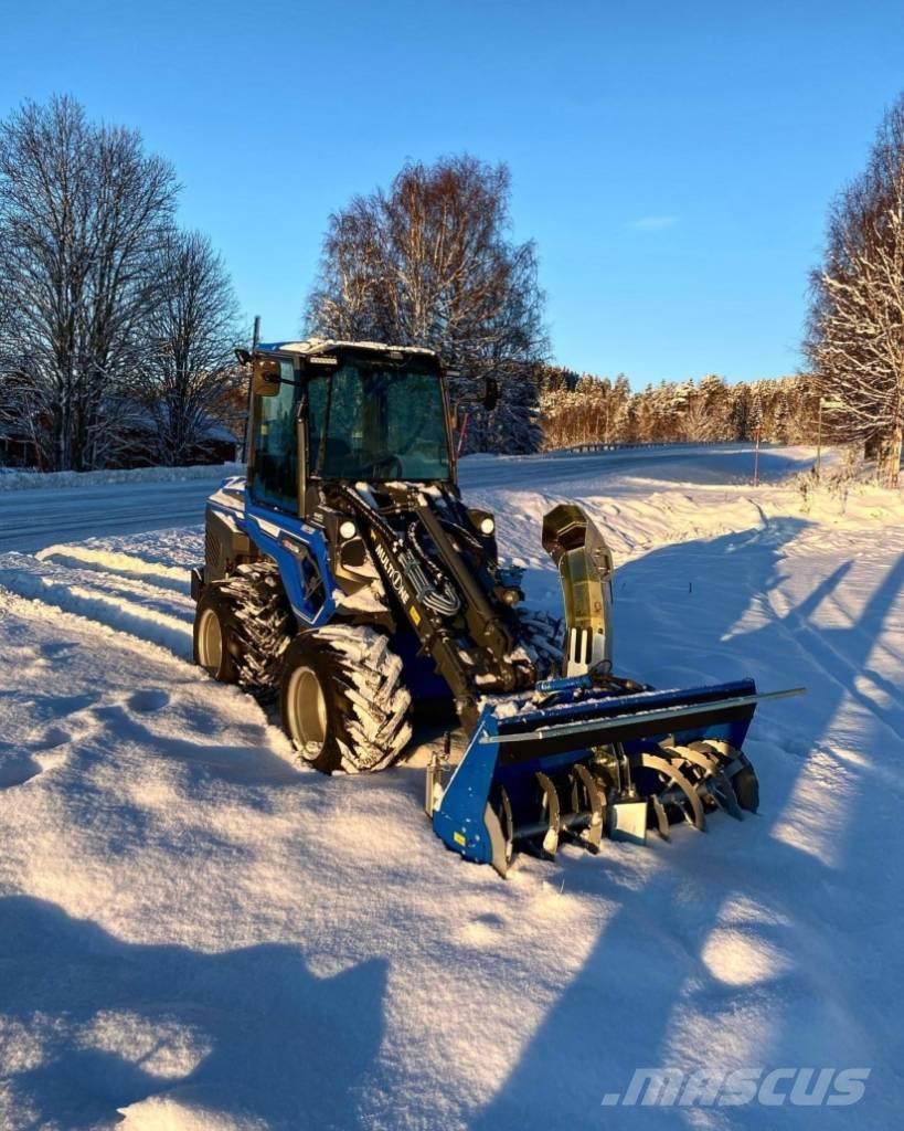 Multione 8.5 S K 多功能裝載機