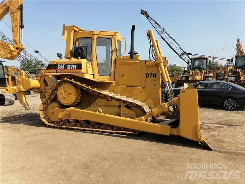 CAT D 7 H 履帶推土機