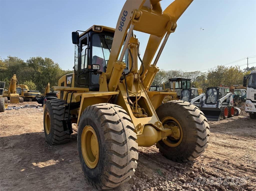 CAT 966G 輪胎式裝載機