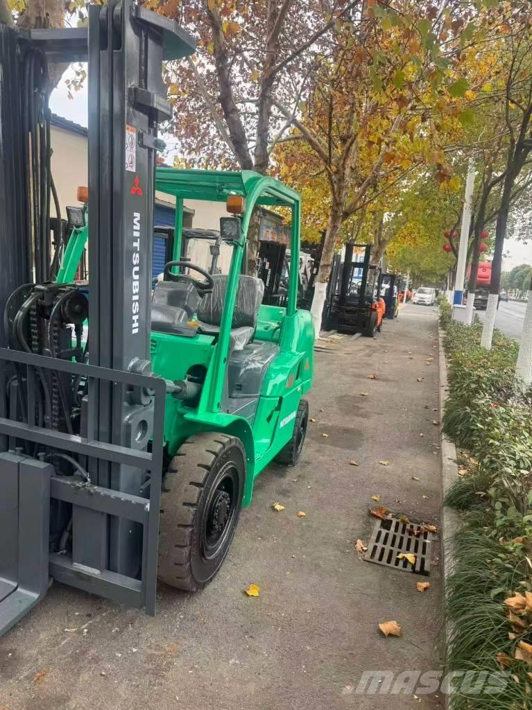 Mitsubishi 5t 柴油卡車