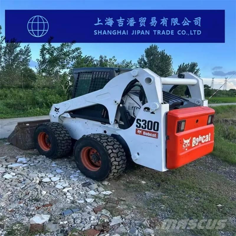Bobcat S 300 滑移轉向裝載機