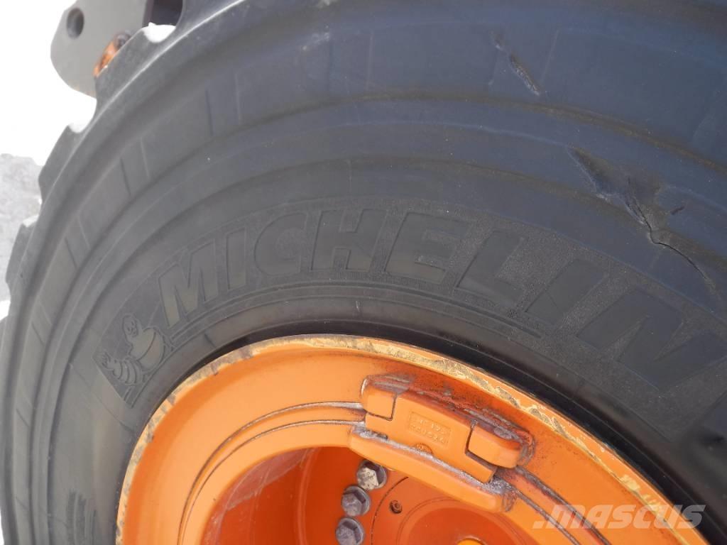 Hitachi ZW 310-6 輪胎式裝載機