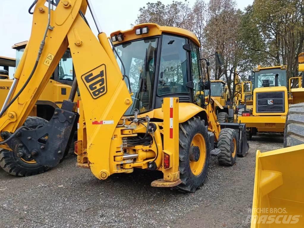 JCB 3 CX 反鏟裝載機