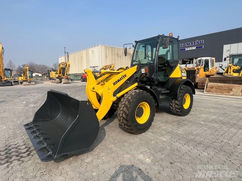 Komatsu WA 100 M-5 輪胎式裝載機