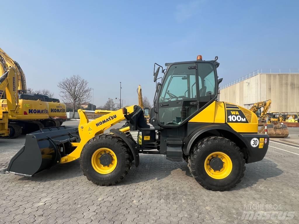 Komatsu WA 100 M-5 輪胎式裝載機