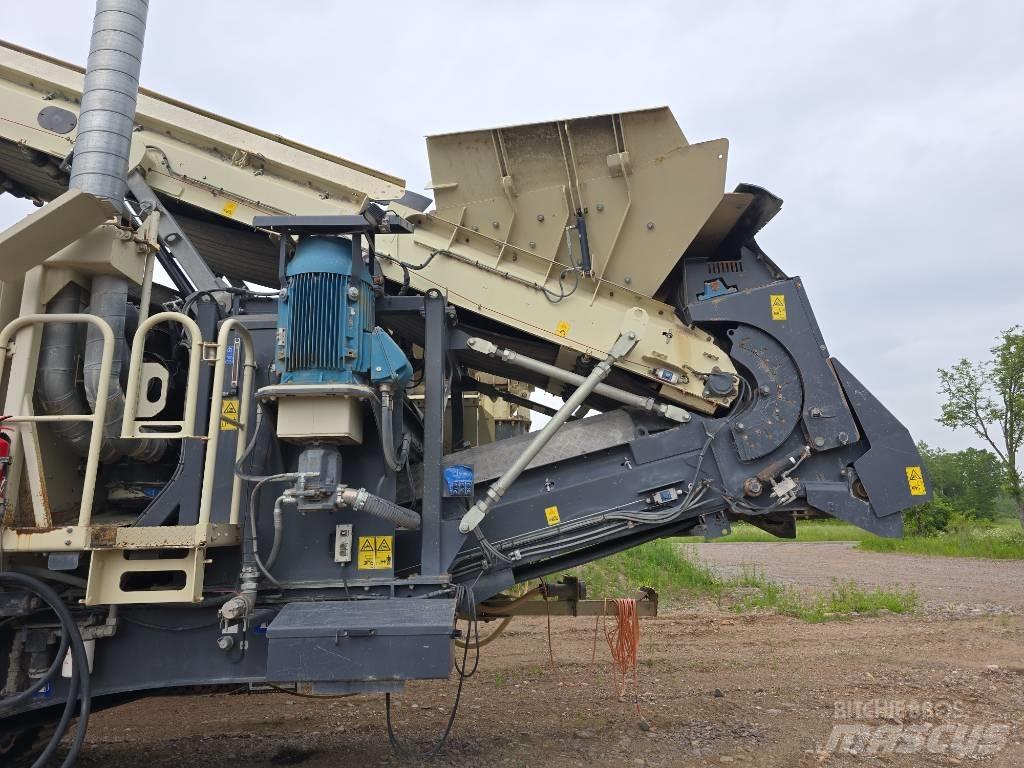 Metso LT 330D 移動式壓碎機