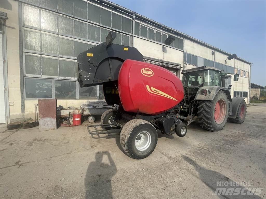 Vicon RF 4225 圓型牧草打包機