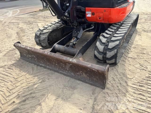 Kubota U 55-4 小型挖土機/掘鑿機<7t(小型挖掘機)