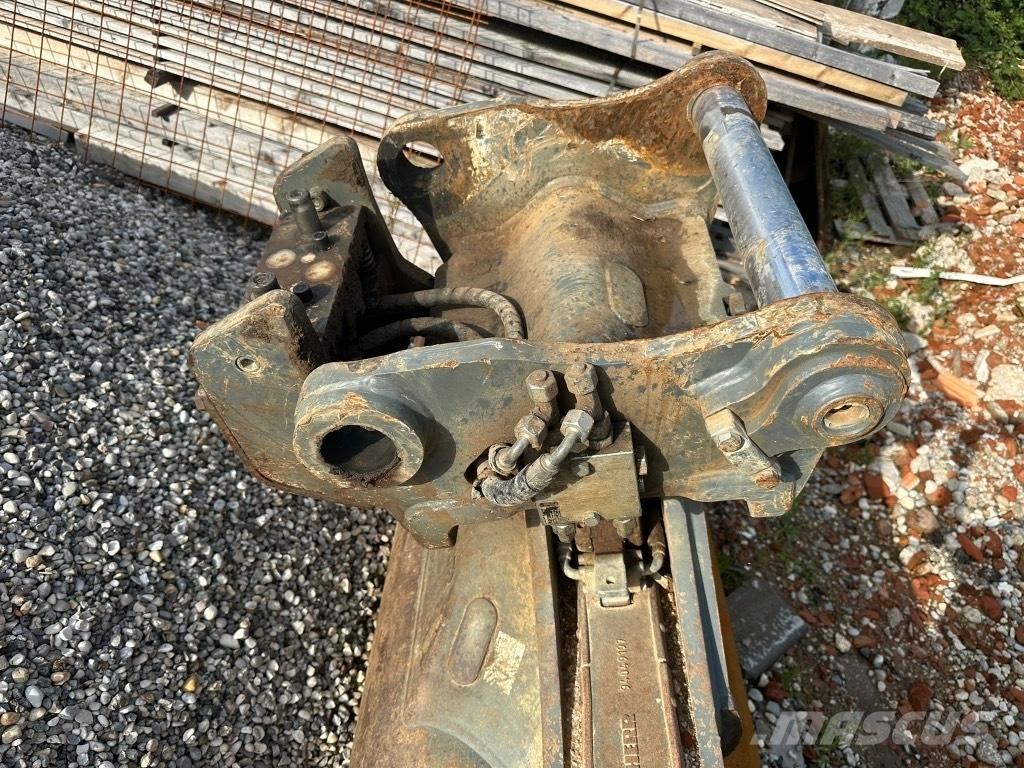 Liebherr R 922 履帶式 挖土機/掘鑿機/挖掘機