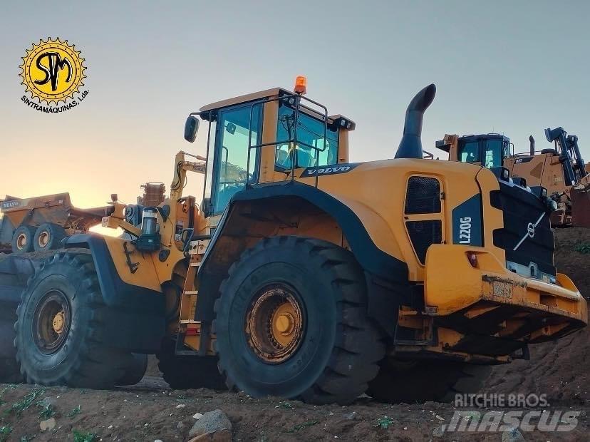 Volvo L 220 G 輪胎式裝載機