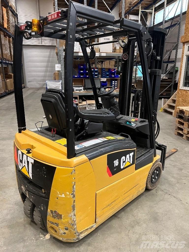 CAT EP16 CPNT 電動堆高機