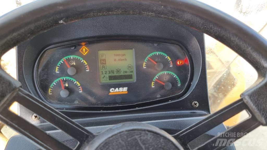 CASE 721 F 輪胎式裝載機
