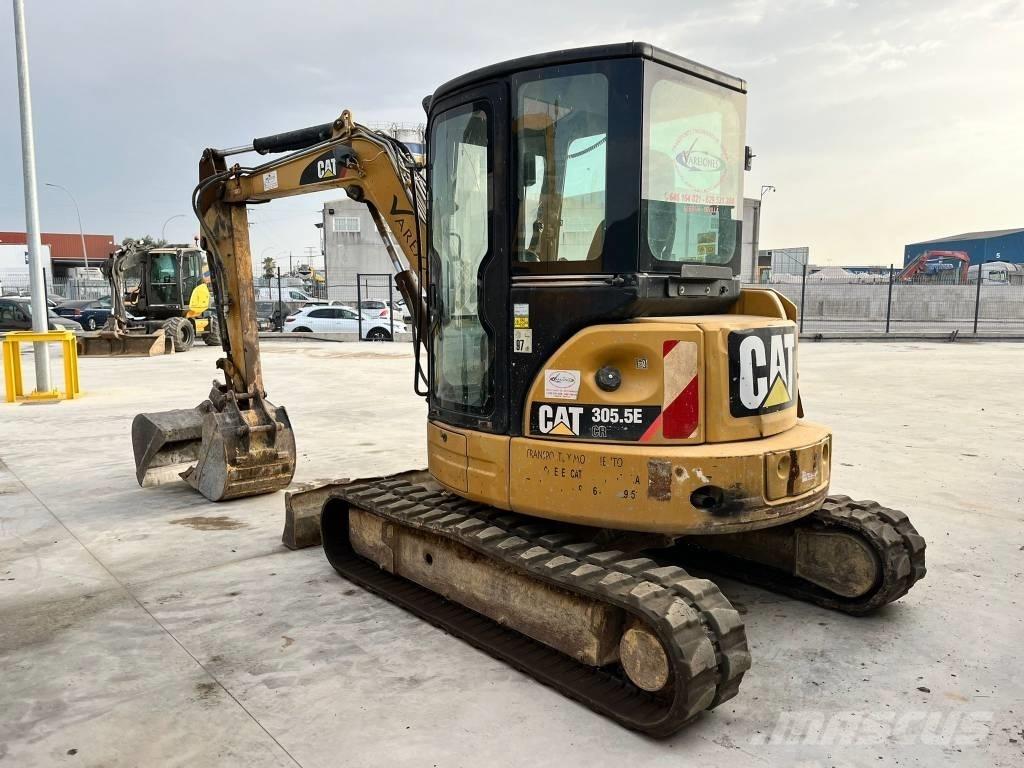 CAT 305.5 小型挖土機/掘鑿機<7t(小型挖掘機)