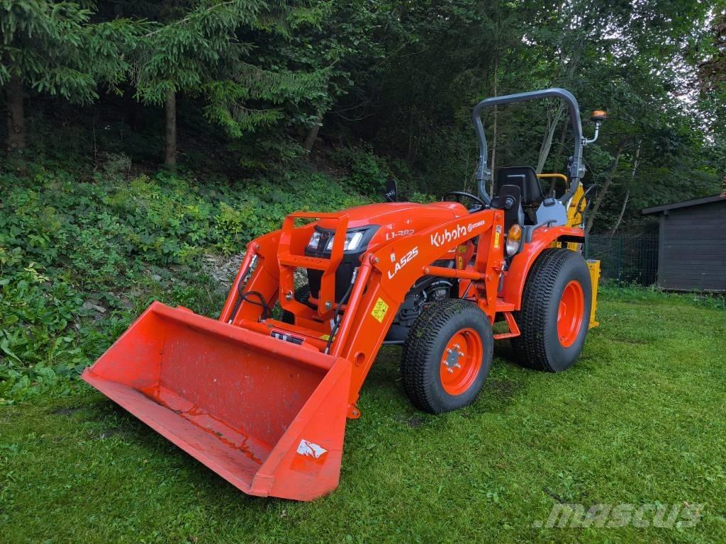 Kubota L1-382 HST 曳引機