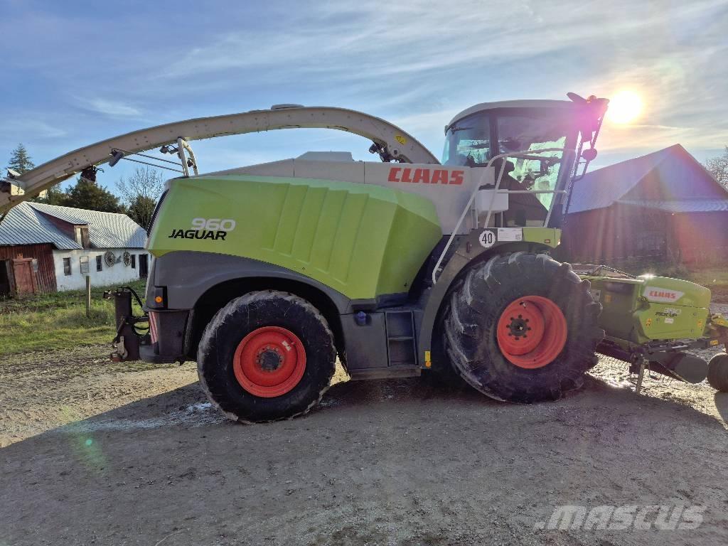 CLAAS Jaguar 960 4WD 自走式飼料採集機