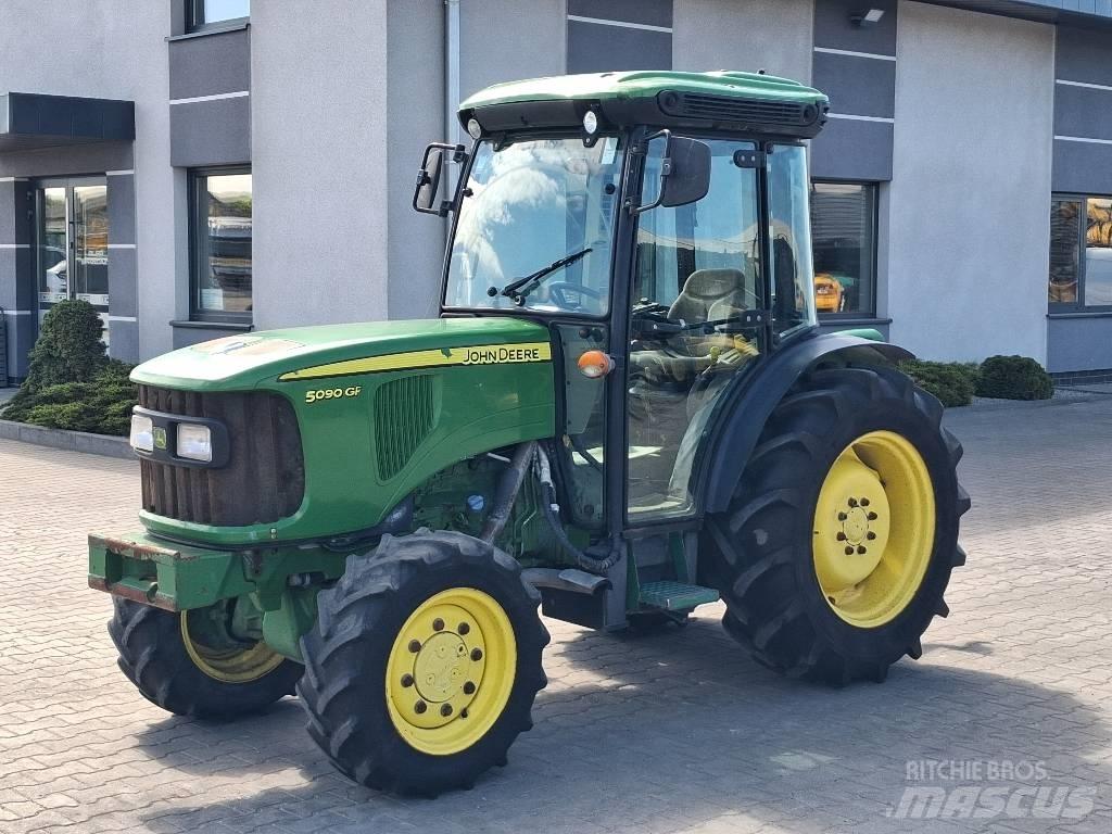 John Deere 5090 GF 曳引機