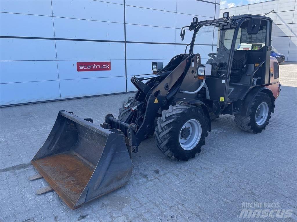 Weidemann 2070 多功能裝載機