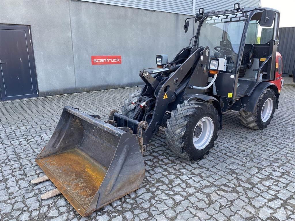 Weidemann 2070 多功能裝載機