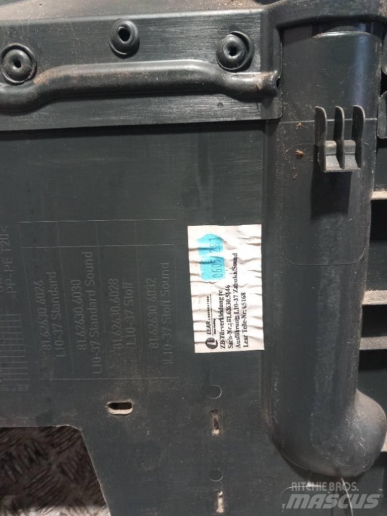 MAN TGA   81626305146 駕駛室與內部